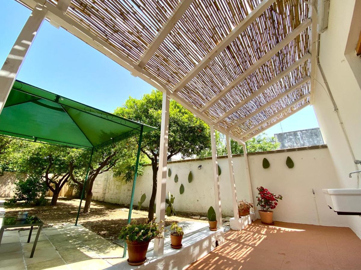 La Casa Di Nina Apartamento Surano Exterior foto