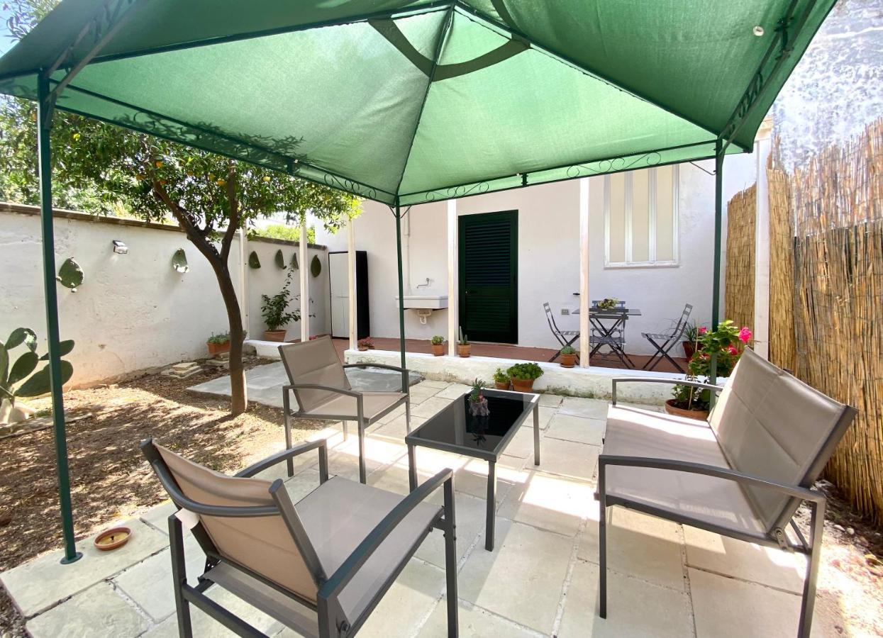 La Casa Di Nina Apartamento Surano Exterior foto
